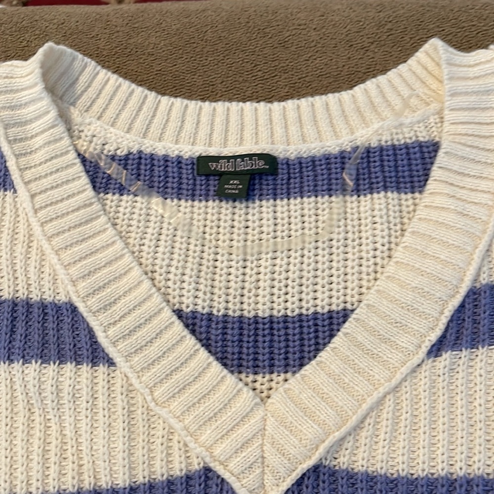 Wild Fable Size XXL White Purple Striped Cropped Sweater (BB) - Picture 4 of 7